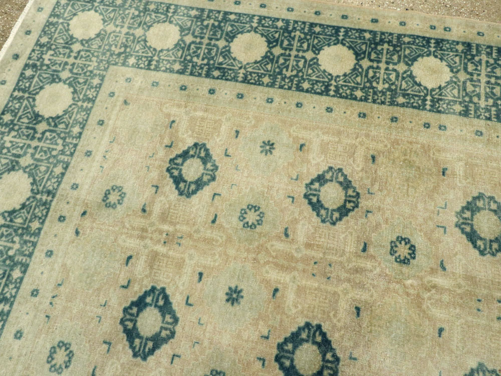 Vintage Persian Tabriz Carpet, No.23476 - Gsblank