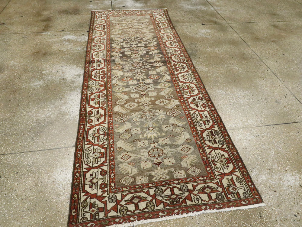 Vintage Persian Bakhtiari Rug, No.23488 - Gsblank