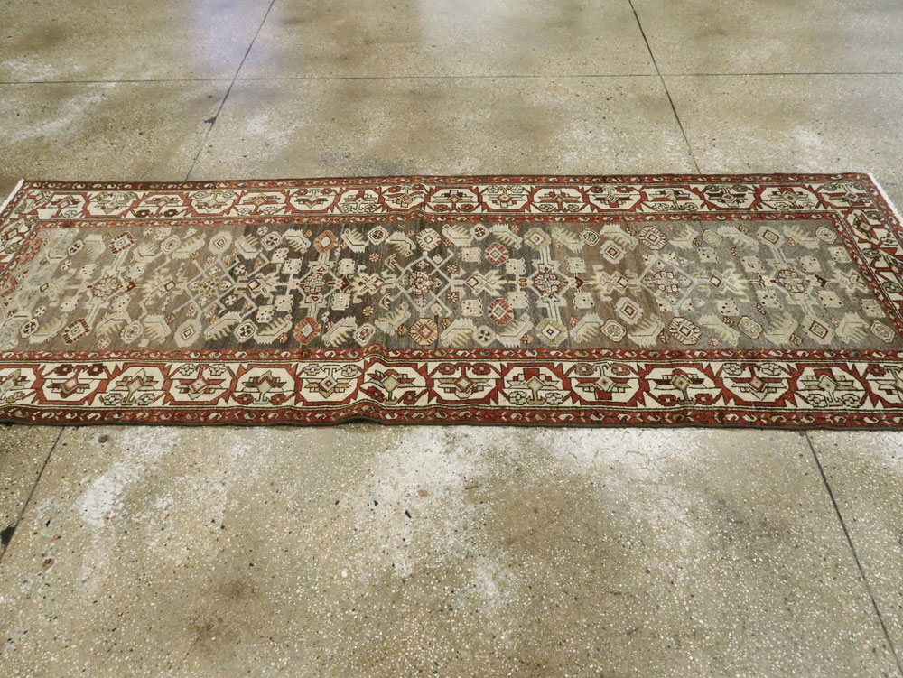 Vintage Persian Bakhtiari Rug, No.23488 - Gsblank