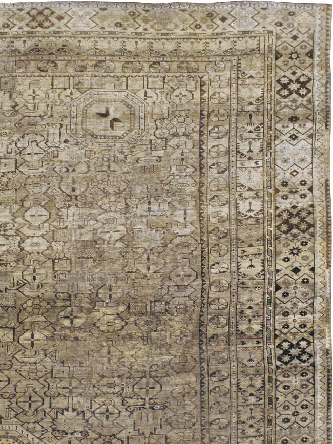 Antique Central Asian Beshir Carpet, No.23502 - Gsblank