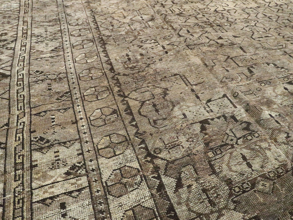 Antique Central Asian Beshir Carpet, No.23502 - Gsblank