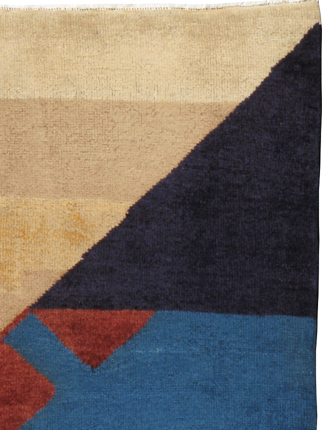 Vintage Persian Kashan Art Deco Rug Inspired By Edward McKnight Kauffer, No.23523 - Gsblank