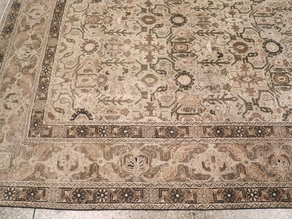 Antique Persian Tabriz Carpet, No.23527 - Gsblank