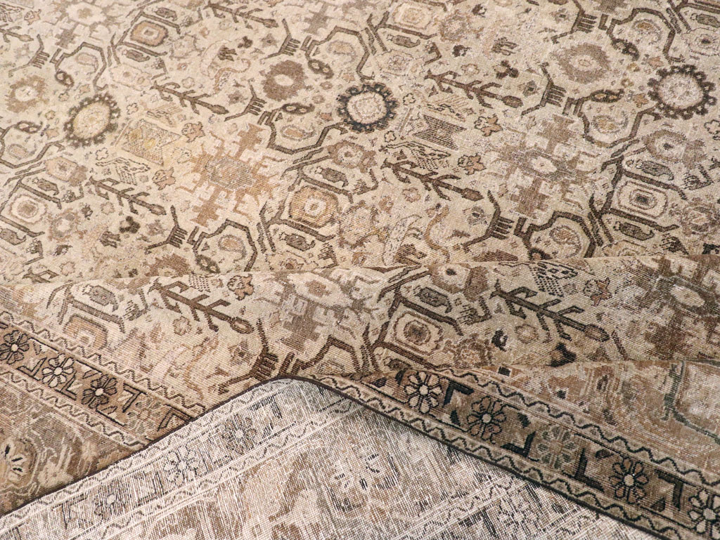 Antique Persian Tabriz Carpet, No.23527 - Gsblank