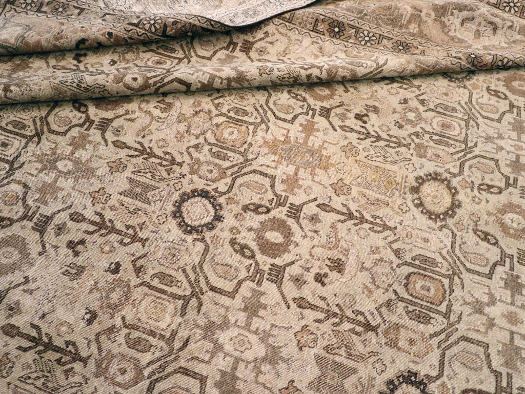 Antique Persian Tabriz Carpet, No.23527 - Gsblank