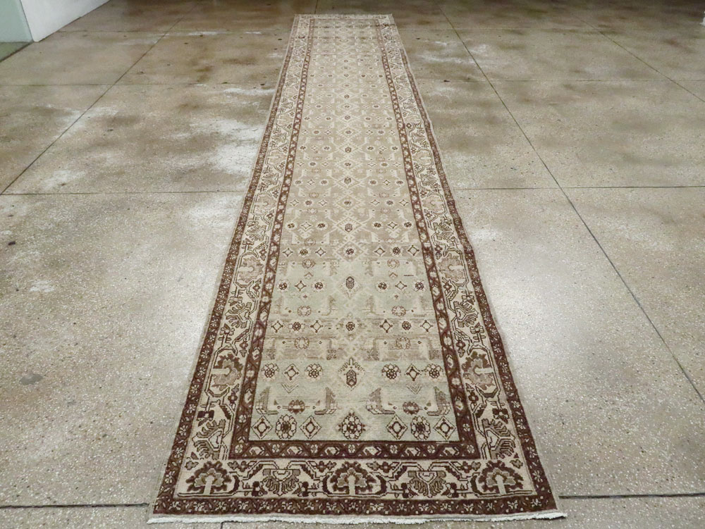 Vintage Persian Malayer Runner, No.23529 - Gsblank