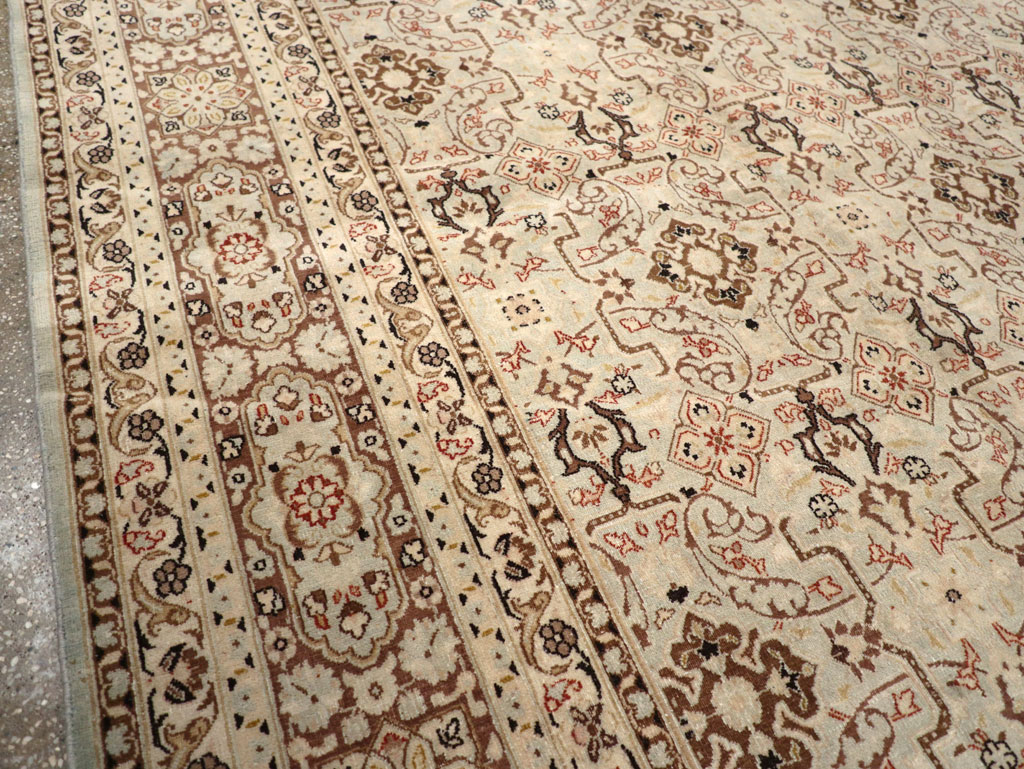 Antique Persian Mashad Carpet, No.23544 - Gsblank