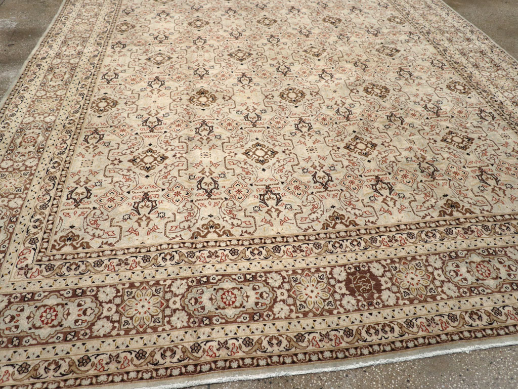 Antique Persian Mashad Carpet, No.23544 - Gsblank