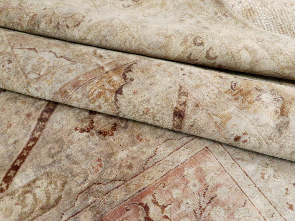 Antique Persian Tabriz Carpet, No.23550 - Gsblank