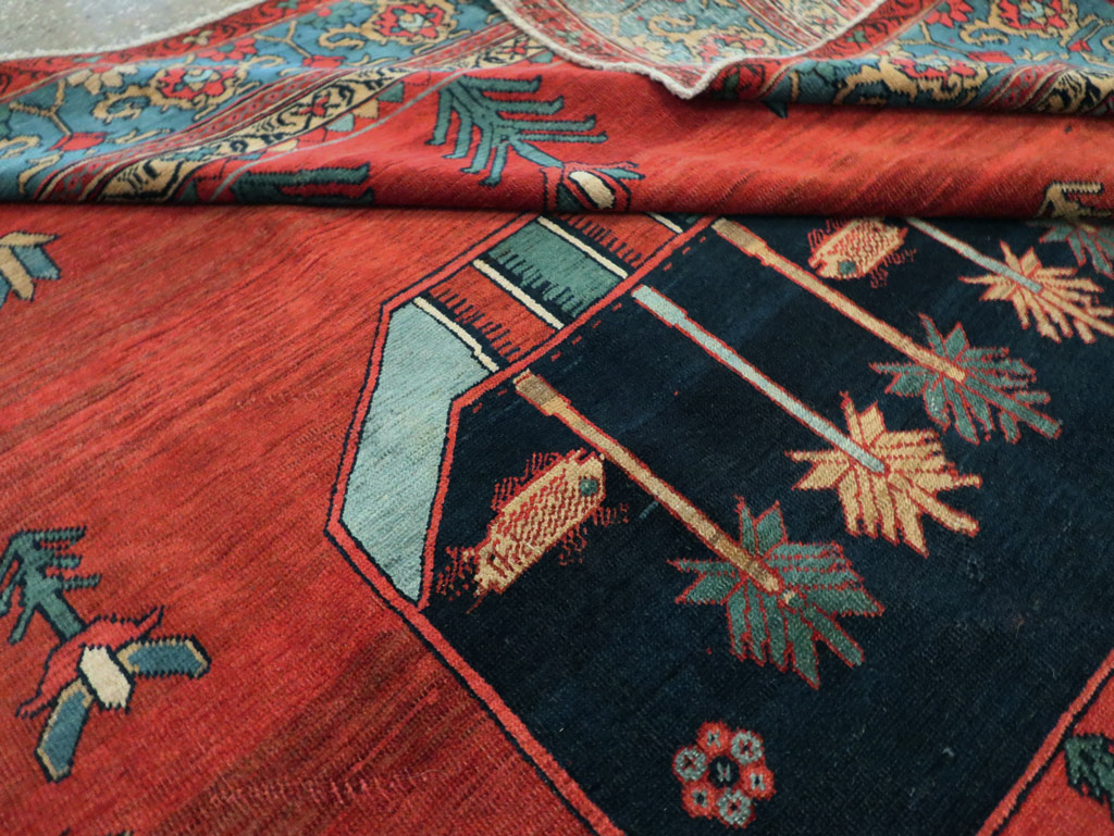 Antique Persian Pictorial Bakshaish Carpet, No.23596 - Gsblank