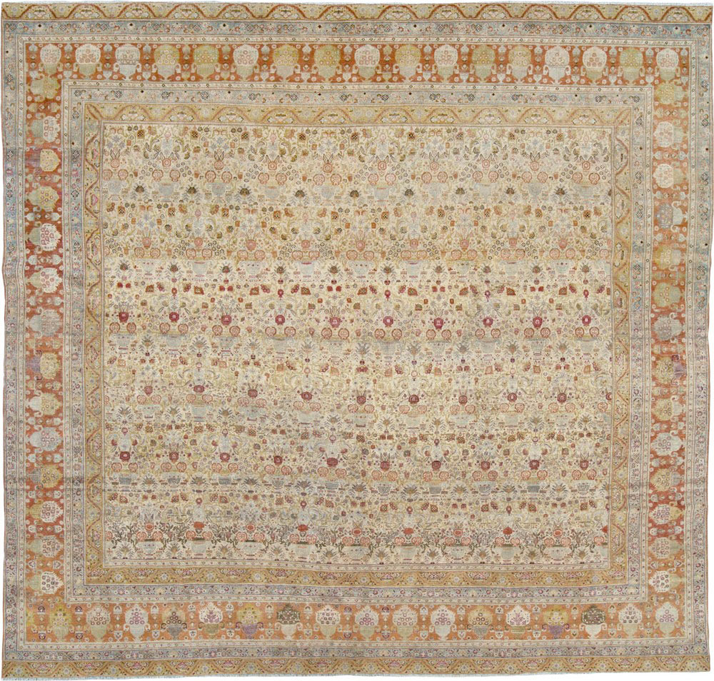 Antique Persian Tabriz Carpet, No.23608 - Gsblank