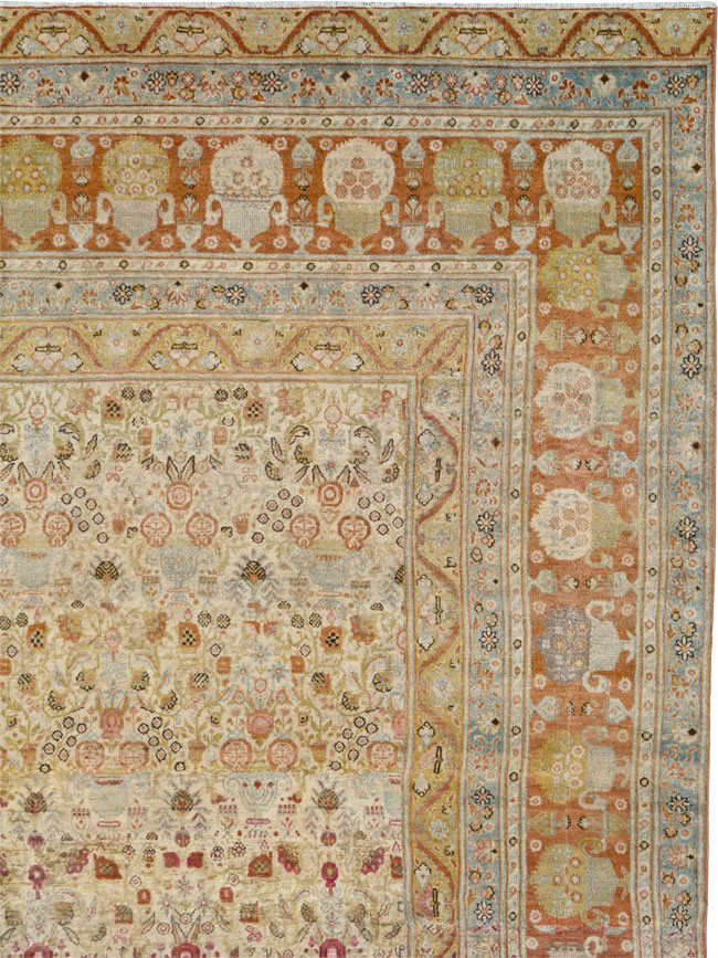 Antique Persian Tabriz Carpet, No.23608 - Gsblank