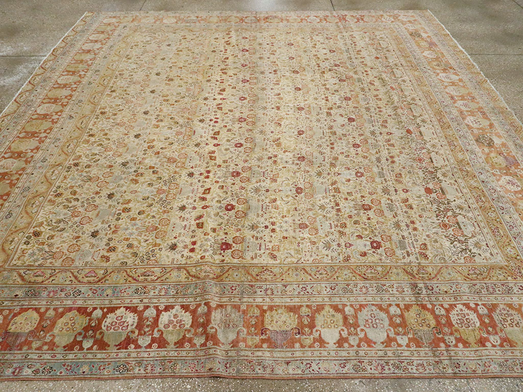 Antique Persian Tabriz Carpet, No.23608 - Gsblank