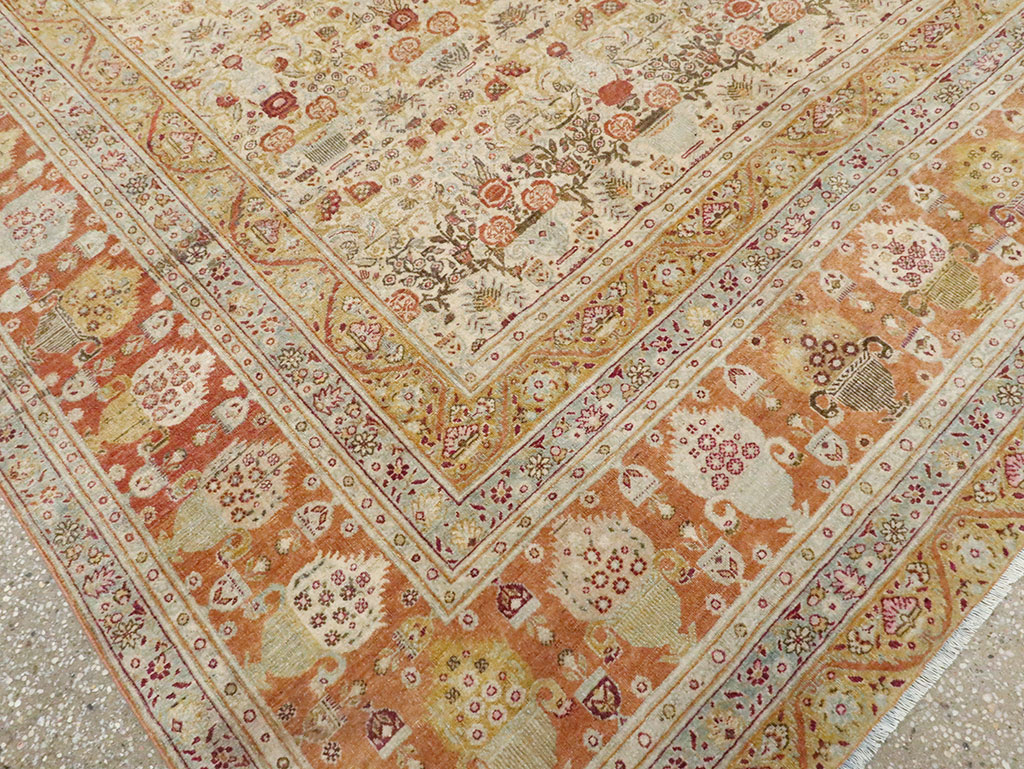 Antique Persian Tabriz Carpet, No.23608 - Gsblank