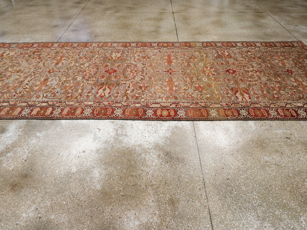 Antique Persian Bakhtiari Gallery Carpet, No.23613 - Gsblank
