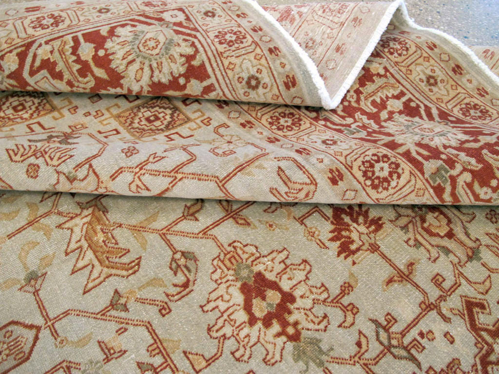 Antique Persian Tabriz Carpet, No.23617 - Gsblank