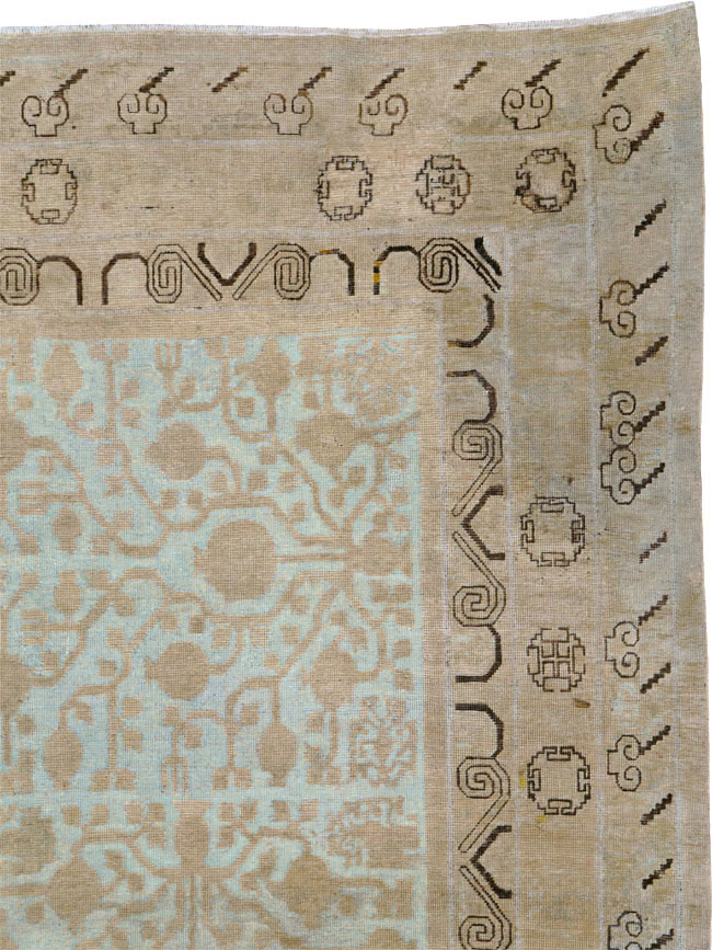 Vintage East Turkestan Khotan Gallery Carpet, No.23621 - Gsblank