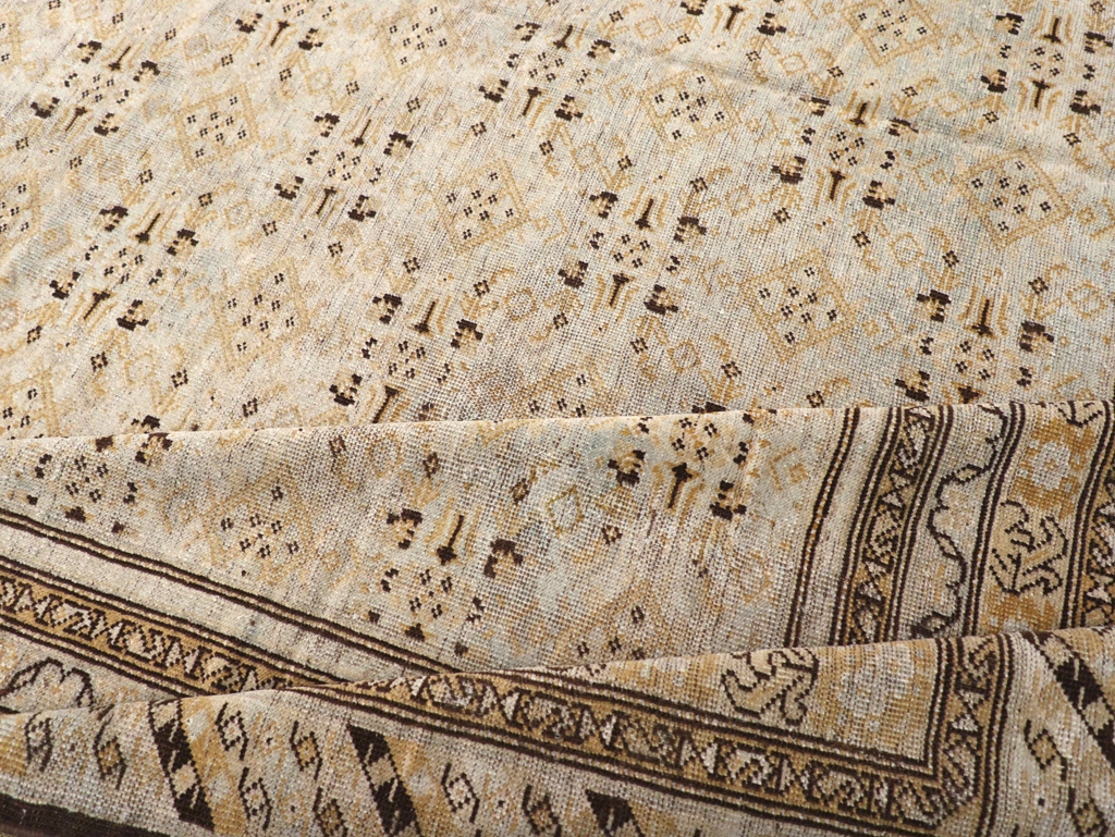 Antique Persian Malayer Carpet, No.23631 - Gsblank