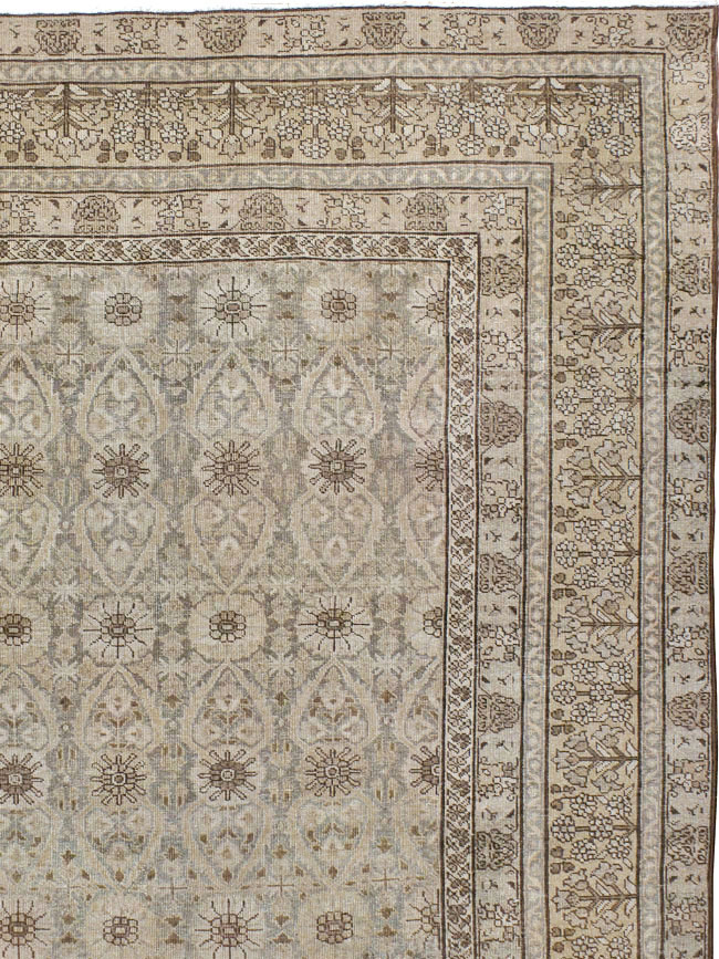 Antique Persian Tabriz Carpet, No.23647 - Gsblank