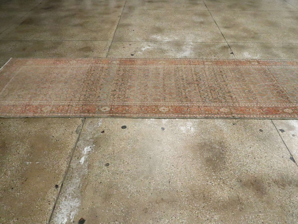 Antique Persian Senneh Malayer Runner, No.23651 - Gsblank