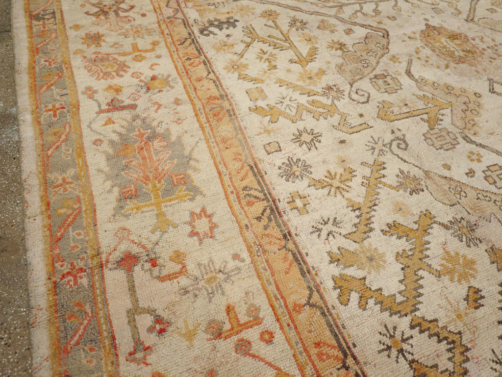 Antique Turkish Oushak Carpet, No.23653 - Gsblank