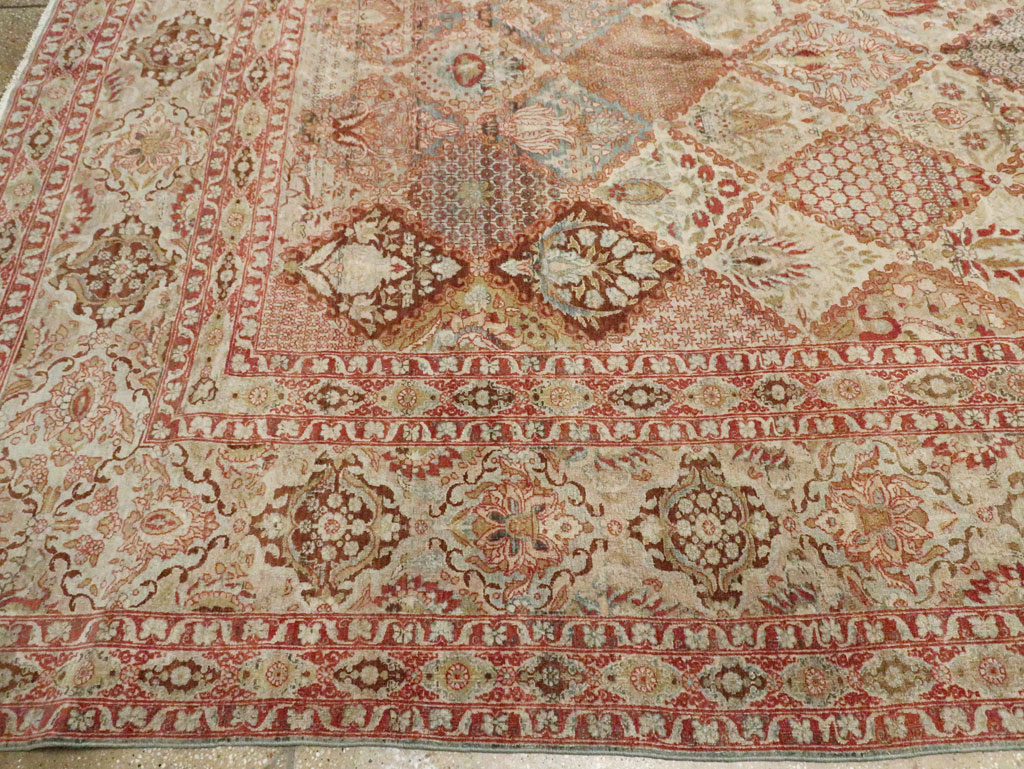 Vintage Persian Qazvin Carpet, No.23657 - Gsblank