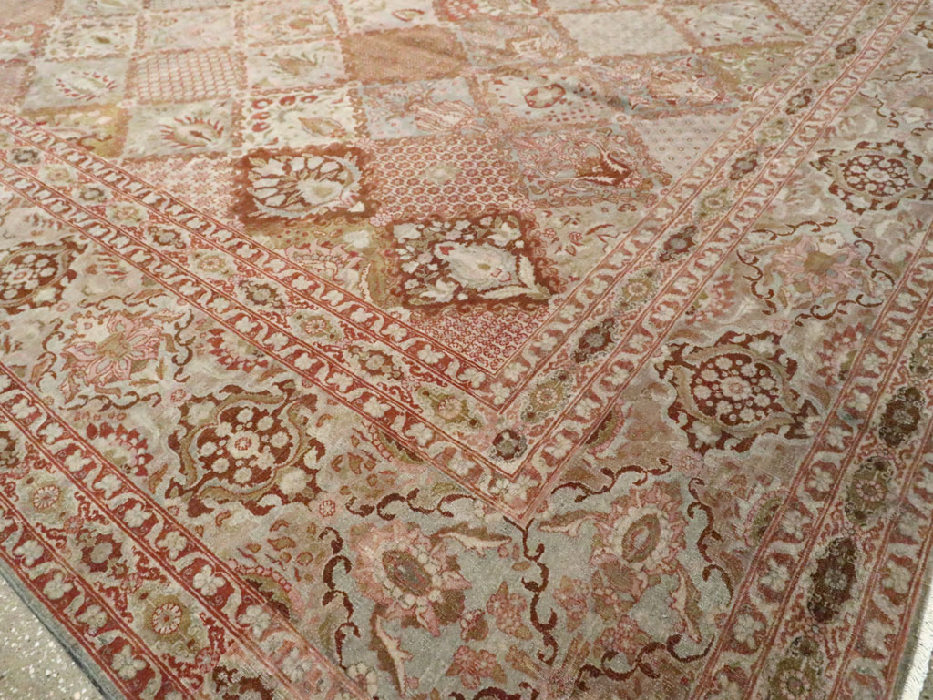 Vintage Persian Qazvin Carpet, No.23657 - Gsblank