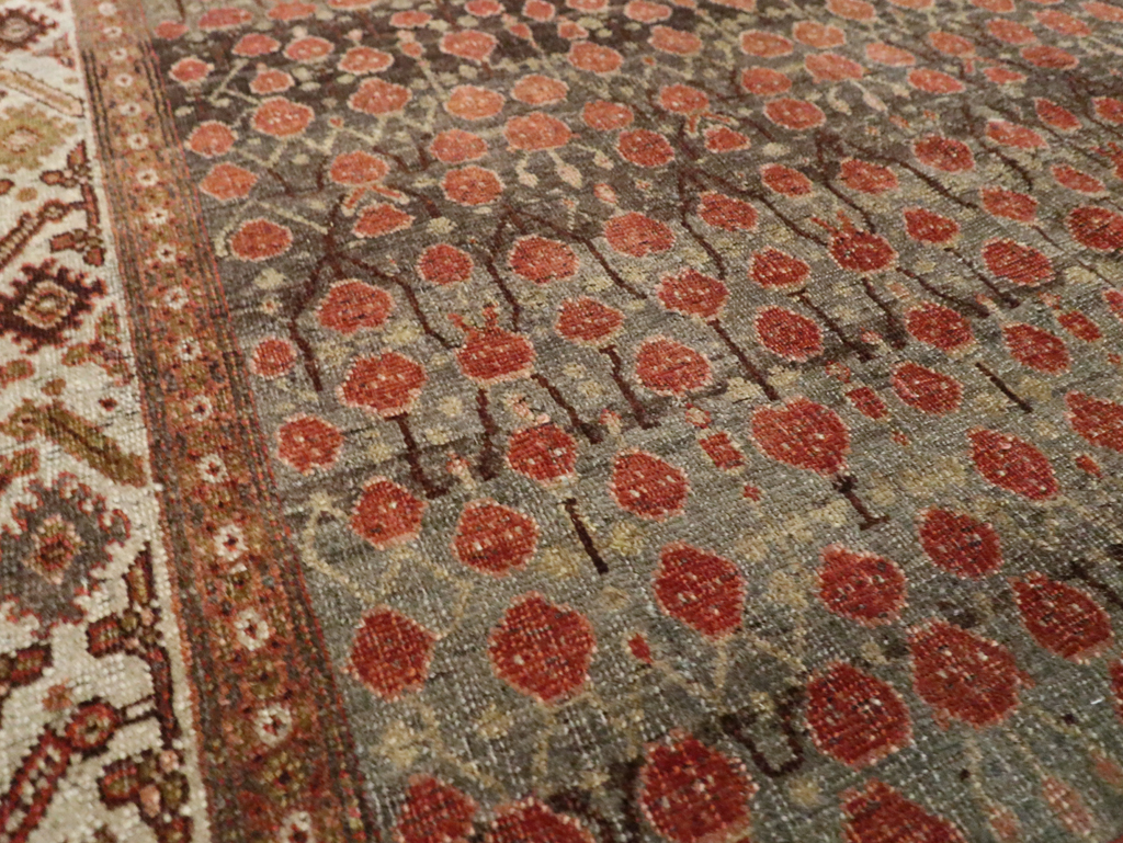 Antique Persian Bidjar Rug, No.23670 - Gsblank