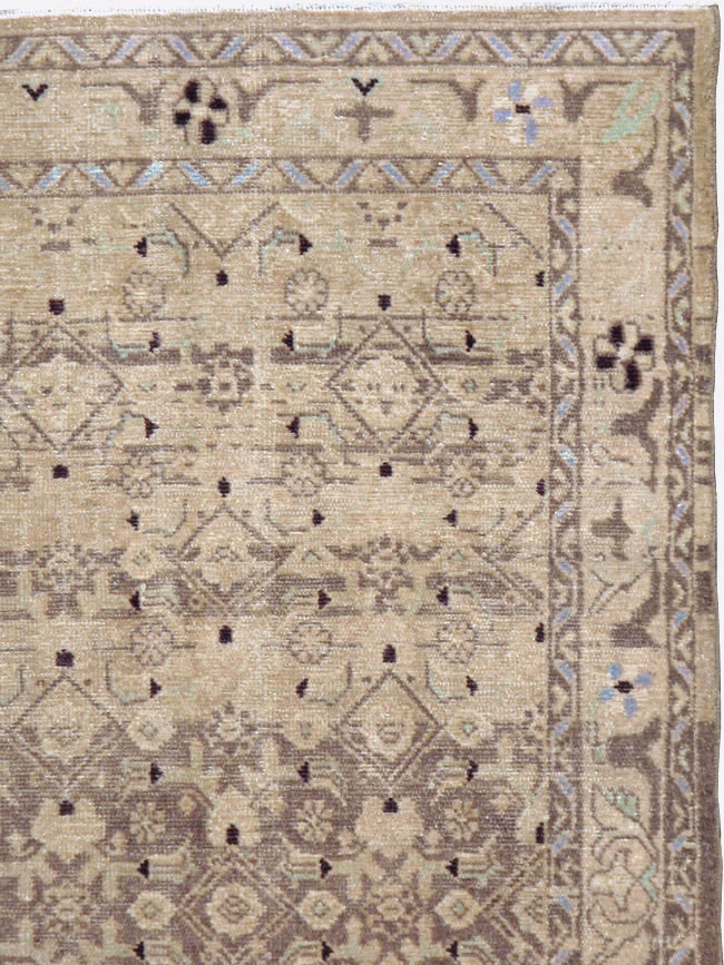 Vintage Persian Malayer Square Rug, No.23674 - Gsblank