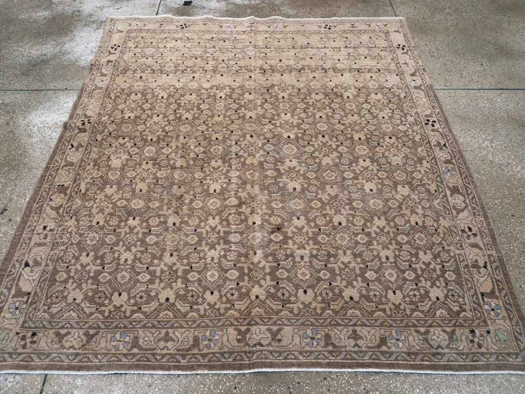 Vintage Persian Malayer Square Rug, No.23674 - Gsblank