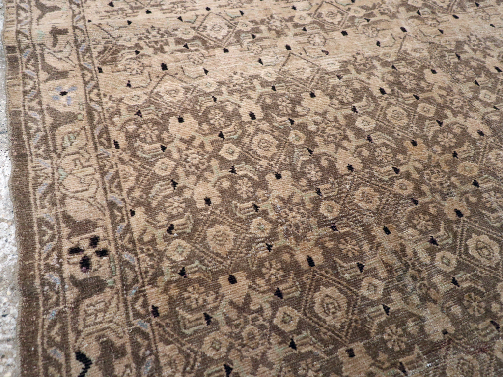 Vintage Persian Malayer Square Rug, No.23674 - Gsblank