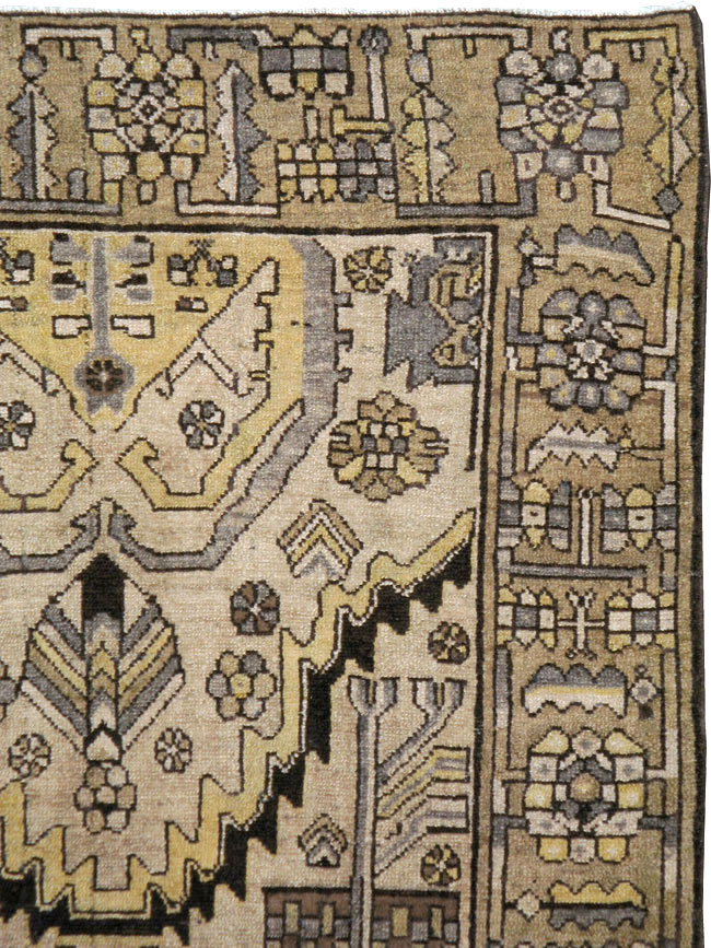 Antique Persian Malayer Rug, No.23682 - Gsblank