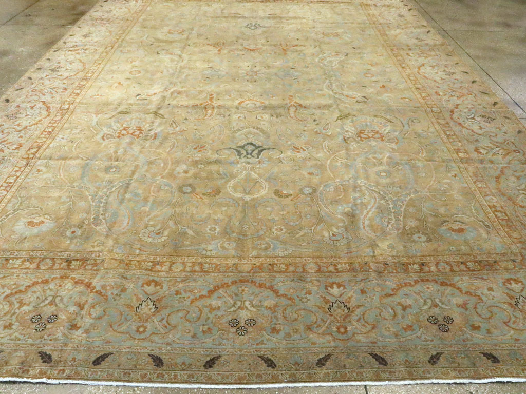 Antique Persian Tabriz Carpet, No.23683 - Gsblank
