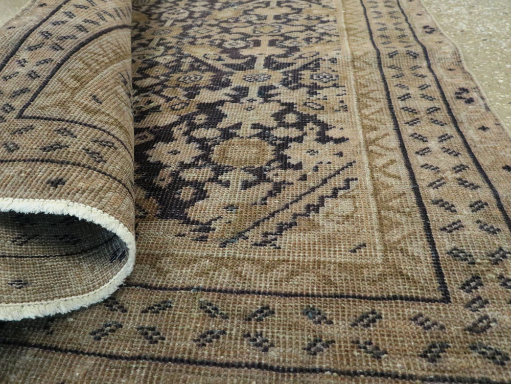 Vintage Persian Malayer Runner, No.23686 - Gsblank
