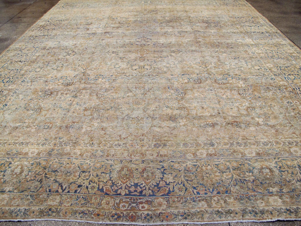 Antique Persian Lavar Kerman Carpet, No.23704 - Gsblank