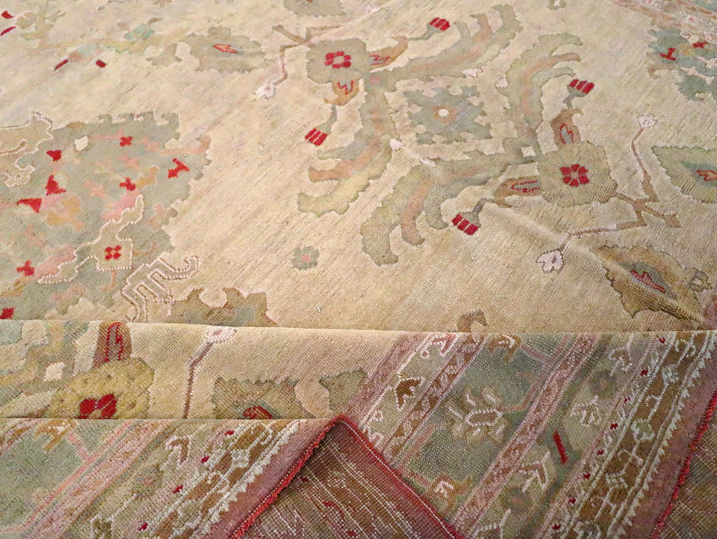 Antique Turkish Oushak Carpet, No.23706 - Gsblank