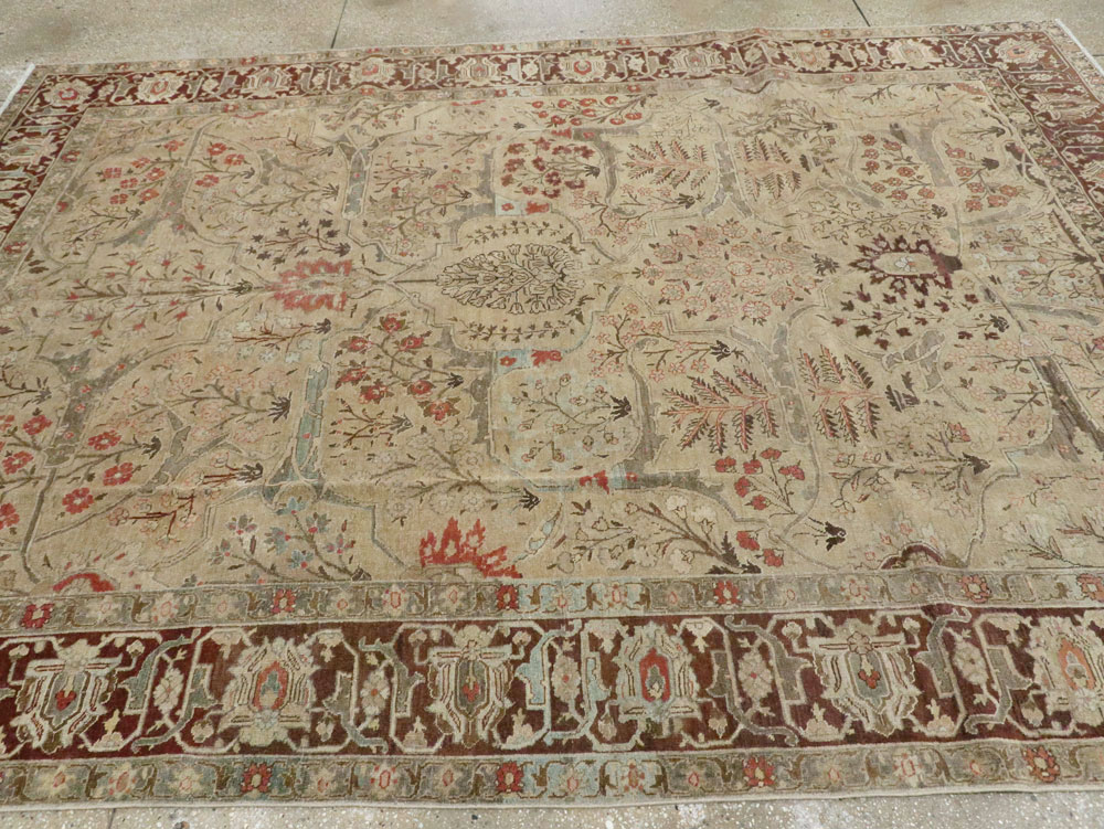 Antique Persian Tabriz Carpet, No.23715 - Gsblank