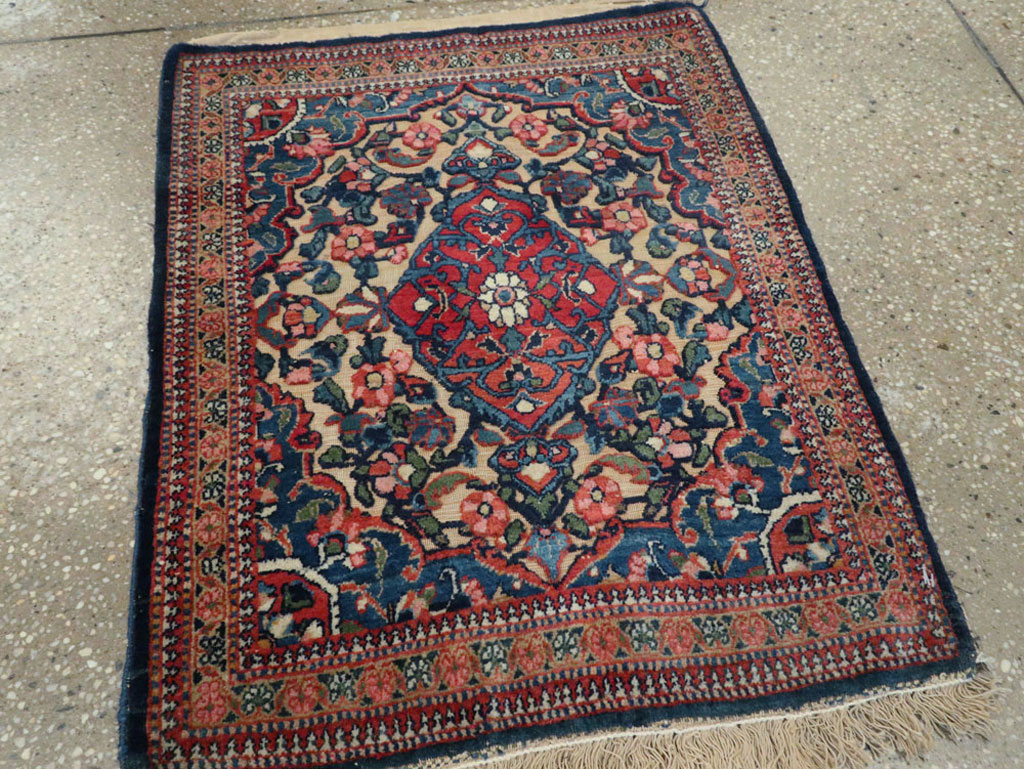 Antique Persian Souf Kashan Rug (Pair: 1 of 2), No.23718 - Gsblank