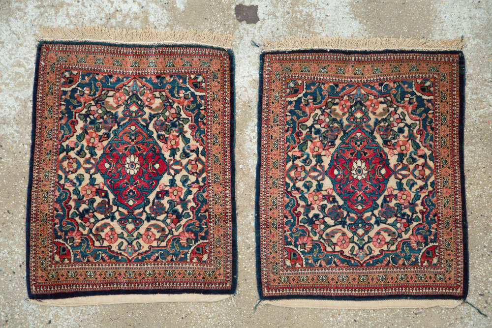 Antique Persian Souf Kashan Rug (Pair: 1 of 2), No.23718 - Gsblank