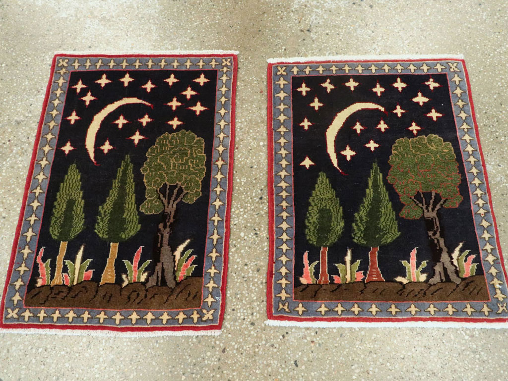 Vintage Persian Tabriz Pictorial Rug (Pair: 2 of 2), No.23728 - Gsblank