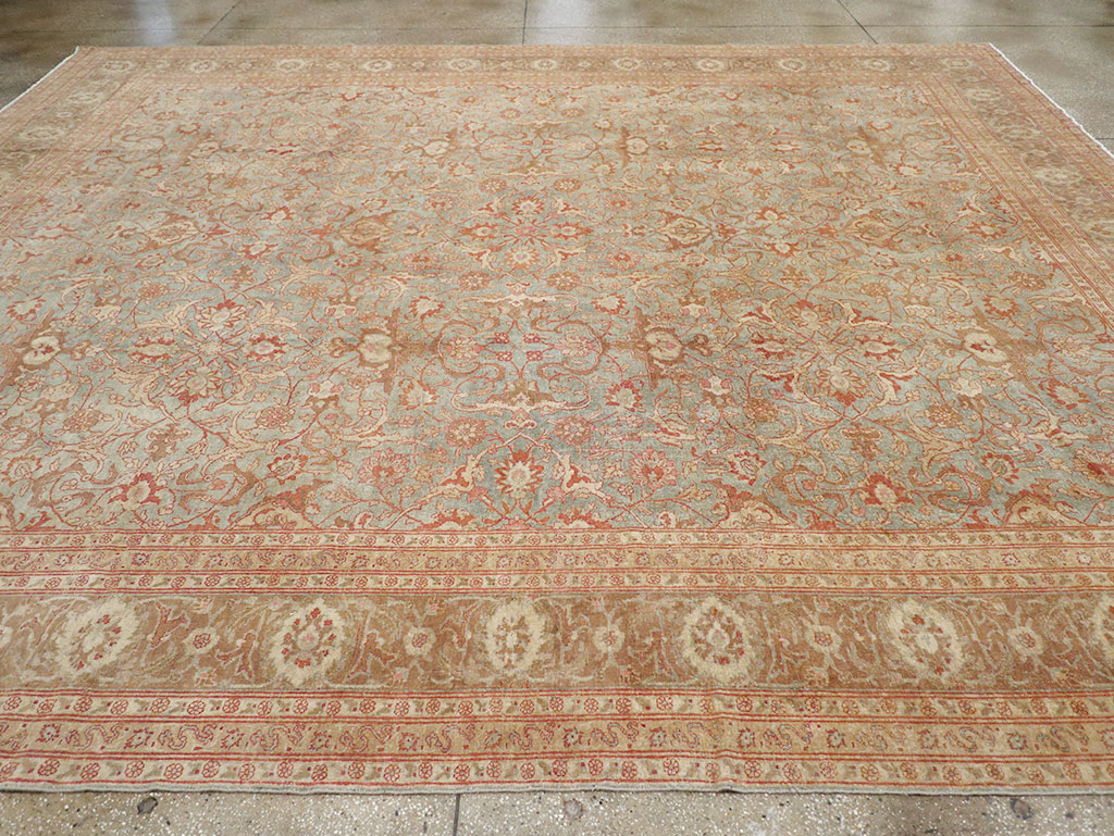 Antique Persian Tabriz Carpet, No.23735 - Gsblank