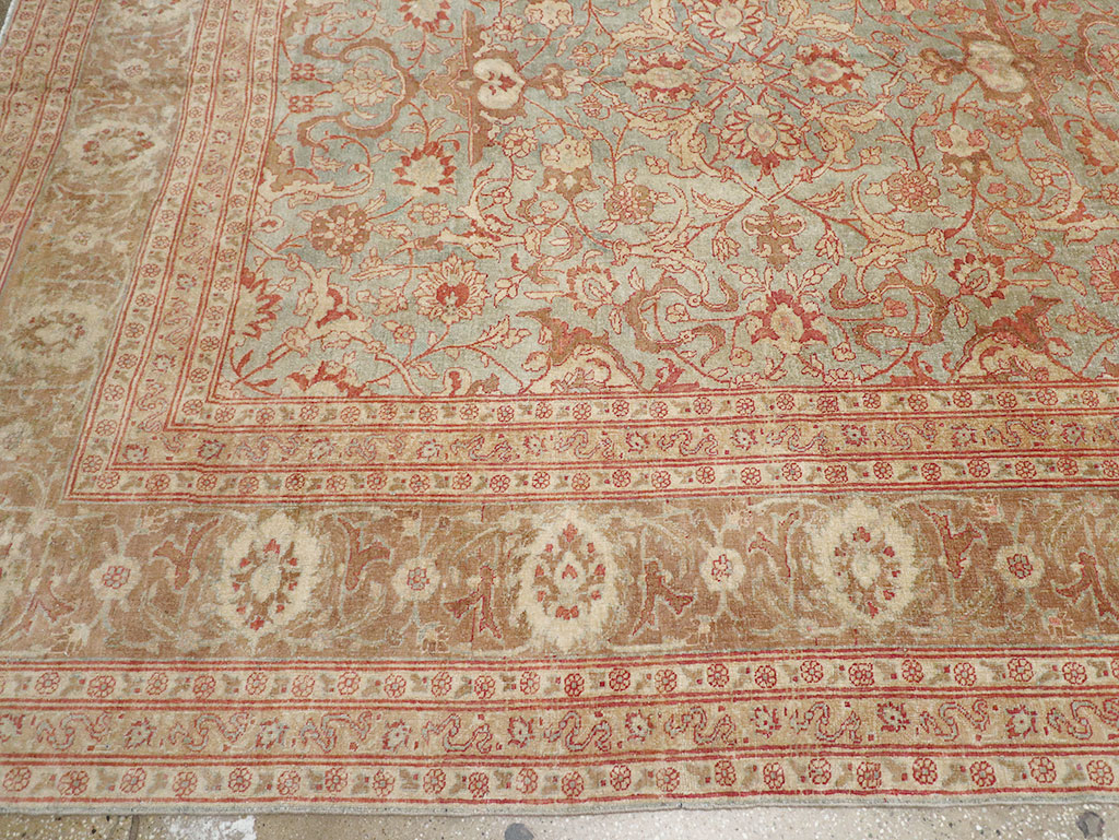 Antique Persian Tabriz Carpet, No.23735 - Gsblank
