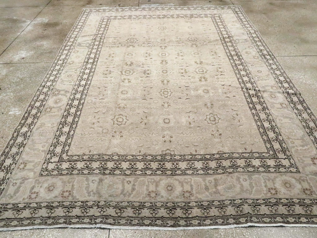 Antique Persian Tabriz Carpet, No.23756 - Gsblank