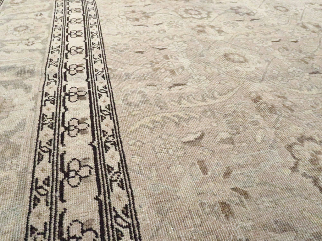 Antique Persian Tabriz Carpet, No.23756 - Gsblank