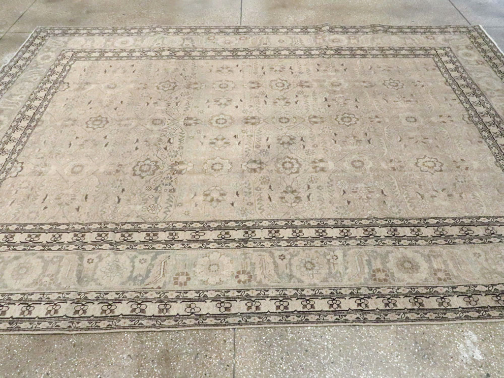 Antique Persian Tabriz Carpet, No.23756 - Gsblank