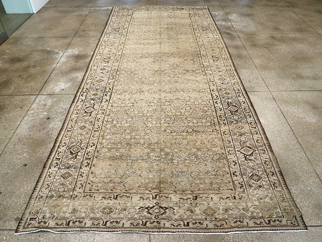 Vintage Persian Malayer Gallery Carpet, No.23764 - Gsblank