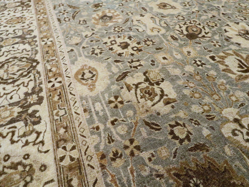 Antique Persian Tabriz Carpet, No.23765 - Gsblank