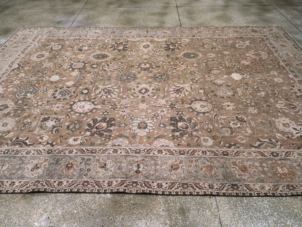 Vintage Persian Tabriz Carpet, No.23771 - Gsblank