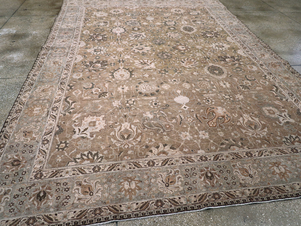 Vintage Persian Tabriz Carpet, No.23771 - Gsblank