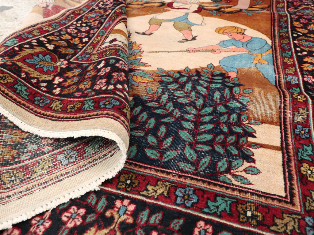 Vintage Indian Lahore Pictorial Rug, No.23797 - Gsblank